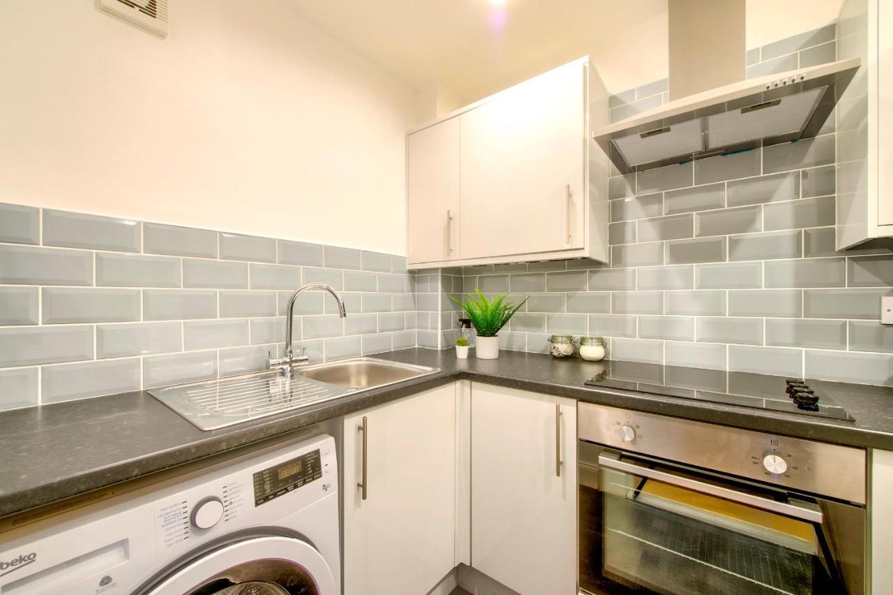 Pass The Keys Stylish 2 Bed In Heart Of West End Lejlighed Glasgow Eksteriør billede